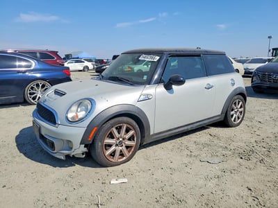 WMWSV3C58BT****** 2011 MINI Hardtop