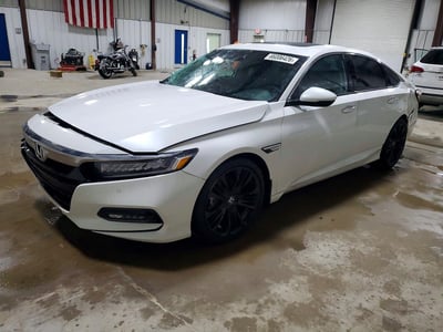 1HGCV2F96JA****** 2018 Honda Accord