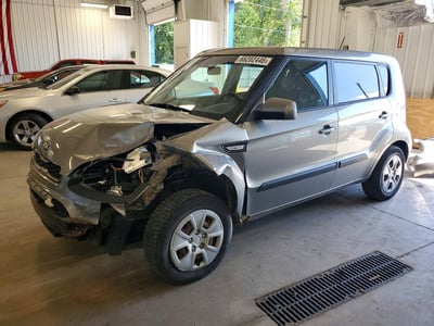 KNDJT2A56D7****** 2013 Kia Soul