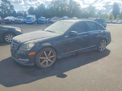 WDDGF4HB3EG****** 2014 Mercedes-Benz C-Class