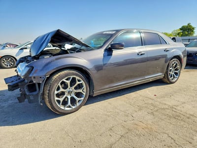 2C3CCABG1FH****** 2015 Chrysler 300
