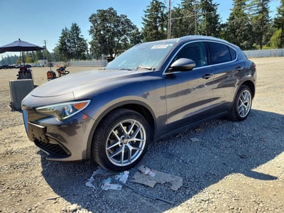 ZASFAKBN4J7****** 2018 Alfa Romeo Stelvio