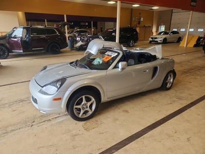 JTDFR320810****** 2001 Toyota MR2