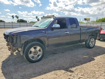 1GCRCSE00BZ****** 2011 Chevrolet Silverado