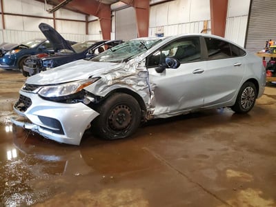 3G1BC5SM0HS****** 2017 Chevrolet Cruze