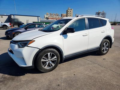JTMZFREV3GJ****** 2016 Toyota RAV4