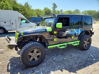 1C4BJWDG9JL****** 2018 Jeep Wrangler