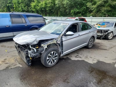 3VW5M7BUXRM****** 2024 Volkswagen Jetta