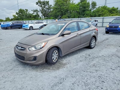 KMHCT4AE9DU****** 2013 Hyundai Accent