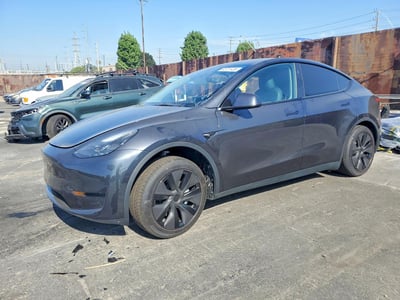 7SAYGDED6SF****** 2025 Tesla Model Y