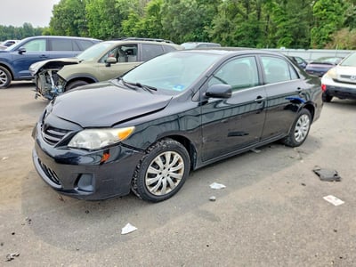 2T1BU4EE8DC****** 2013 Toyota Corolla