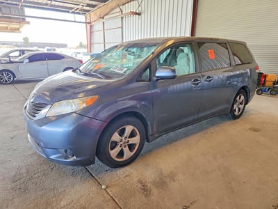 5TDKK3DC1ES****** 2014 Toyota Sienna