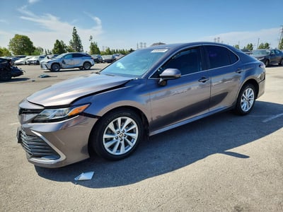 4T1C11AK1MU****** 2021 Toyota Camry