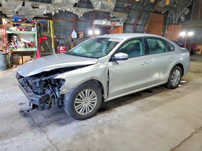 1VWAT7A3XFC****** 2015 Volkswagen Passat