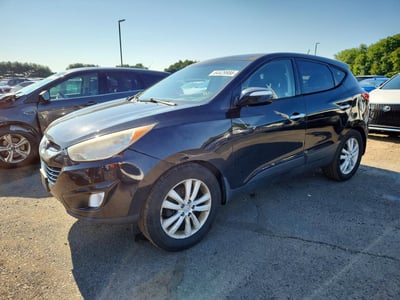 KM8JUCAC2CU****** 2012 Hyundai Tucson