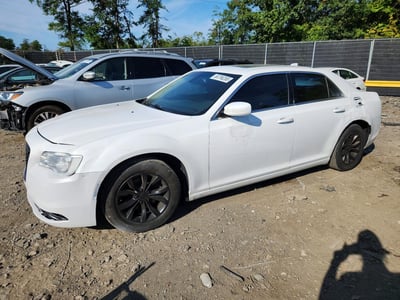 2016 Chrysler 300