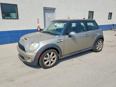 WMWMF73569T****** 2009 MINI Cooper
