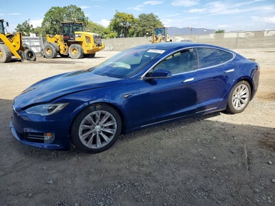 5YJSA1E24HF****** 2017 Tesla Model S