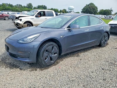 5YJ3E1EAXJF****** 2018 Tesla Model 3
