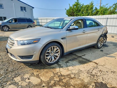 2017 Ford Taurus