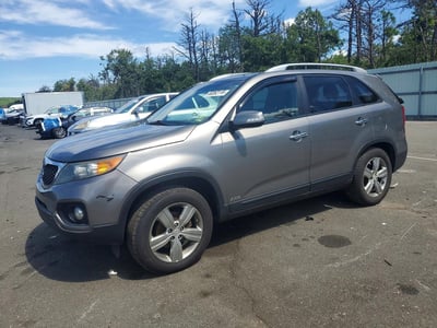 5XYKUDA21DG****** 2013 Kia Sorento