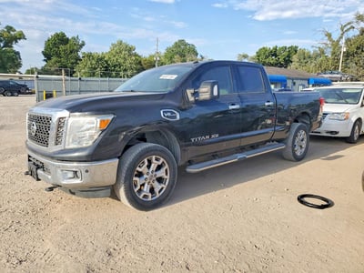 2016 Nissan Titan