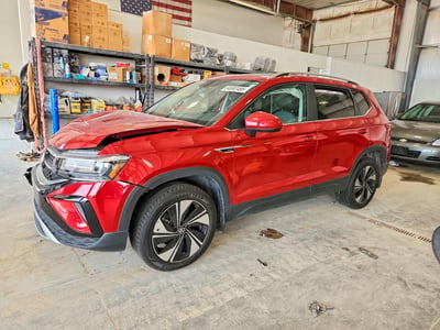 3VVVX7B2XRM****** 2024 Volkswagen Taos