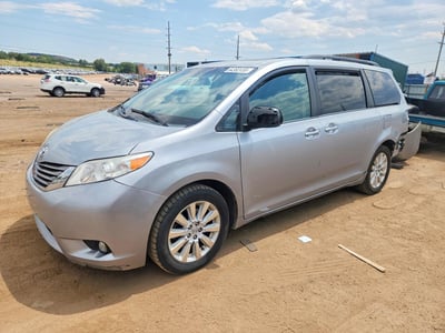 5TDDK3DC9FS****** 2015 Toyota Sienna
