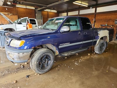 5TBBT4413YS****** 2000 Toyota Tundra