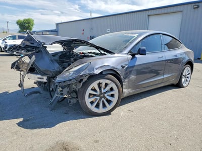 5YJ3E1EA9NF****** 2022 Tesla Model 3