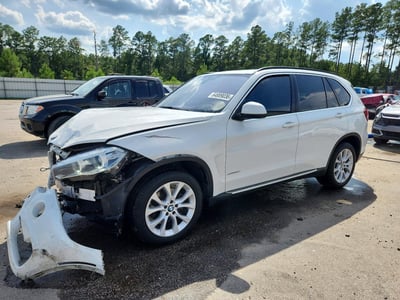5UXKR0C54G0****** 2016 BMW X5