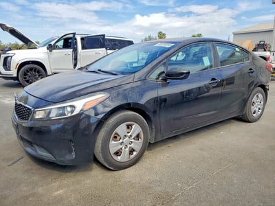 3KPFK4A7XJE****** 2018 Kia Forte