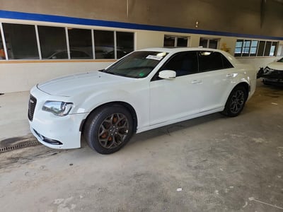 2C3CCAGG0HH****** 2017 Chrysler 300s