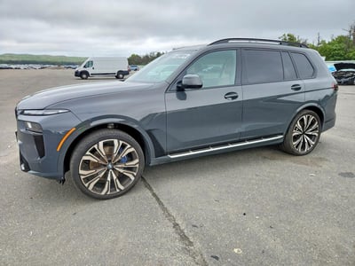 5UX23EM03R9****** 2024 BMW X7