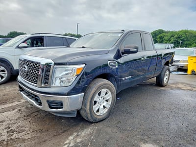 1N6AA1C82HN****** 2017 Nissan Titan