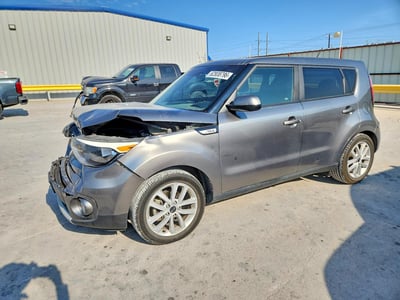 KNDJP3A51K7****** 2019 Kia Soul