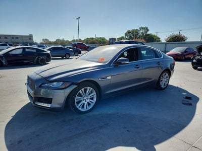 SAJBD4BV2GC****** 2016 Jaguar XF