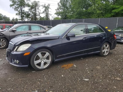 WDDHF5GBXAA****** 2010 Mercedes-Benz E-Class