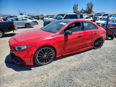 WDD3G4EB8KW****** 2019 Mercedes-Benz A-Class
