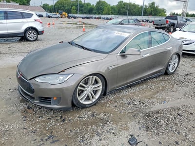 5YJSA1E23FF****** 2015 Tesla Model S