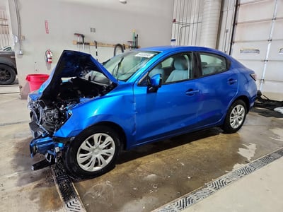 3MYDLBYV1KY****** 2019 Toyota Yaris
