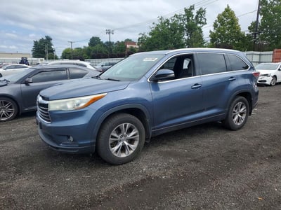 5TDJKRFHXFS****** 2015 Toyota Highlander