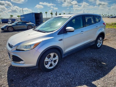 1FMCU0G72GU****** 2016 Ford Escape