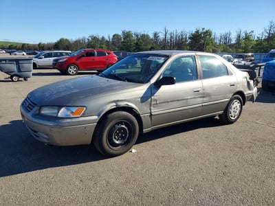 4T1BG28K4XU****** 1999 Toyota Camry