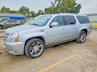 1GYS4JEF8DR****** 2013 Cadillac Escalade