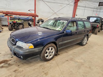 YV1LZ5646W2****** 1998 Volvo V70