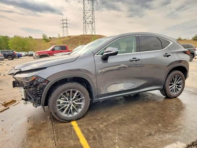 2T2GKCEZXNC****** 2022 Lexus NX