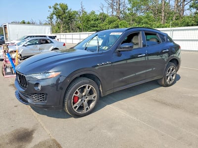 ZN661XUS4HX****** 2017 Maserati Levante