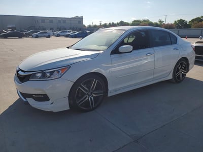 1HGCR2F18HA****** 2017 Honda Accord