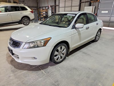 1HGCP36819A****** 2009 Honda Accord